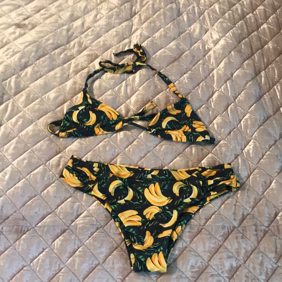 SOLD Show Me Your Mimi Banana Bikini - Picture 1 of 2